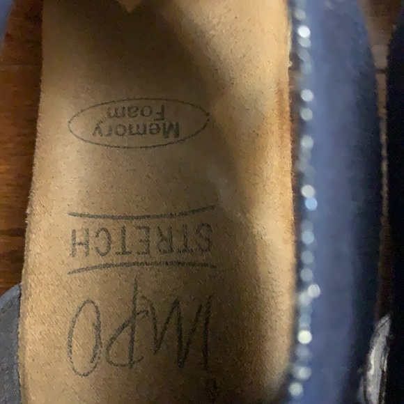 Donating Impo Sandals Criss-cross strap design GUC Sz 7 1/2 - Picture 4 of 8